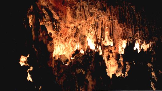 Hoehle in Portugal 1